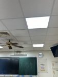 文學教室電燈